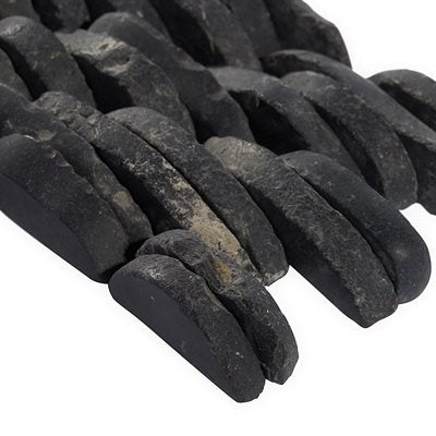 PEBBLESTONE ALOR BLACK STACKED SLICED NATURAL STONE | DM Cape Tile