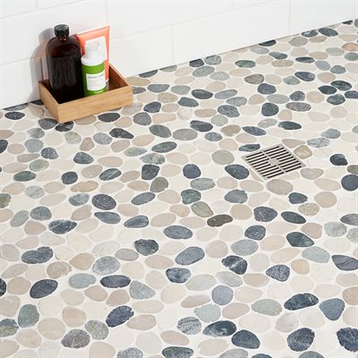 PEBBLESTONE RAJA AMPAT SLICED ROUND NATURAL STONE