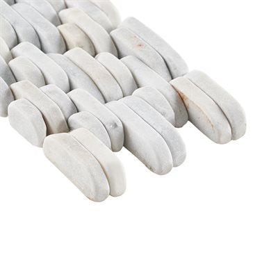 PEBBLESTONE CARRARA STACKED SLICED NATURAL STONE