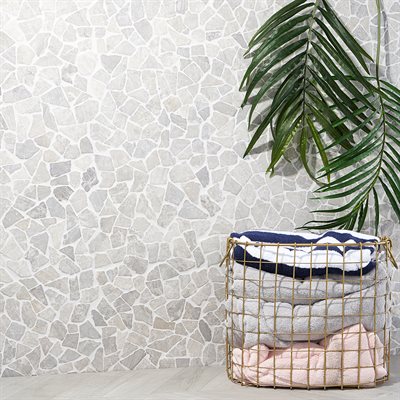 PEBBLESTONE PRAMBANAN GREY TUMBLED NATURAL STONE