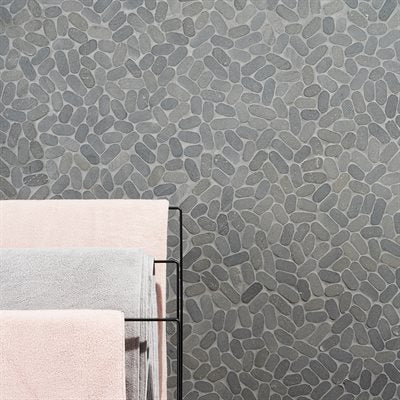 PEBBLESTONE BLACK LAVA SLICED FLAT OVAL NATURAL STONE